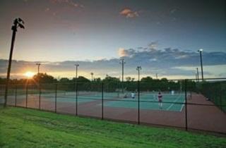 Green Knoll Tennis Center